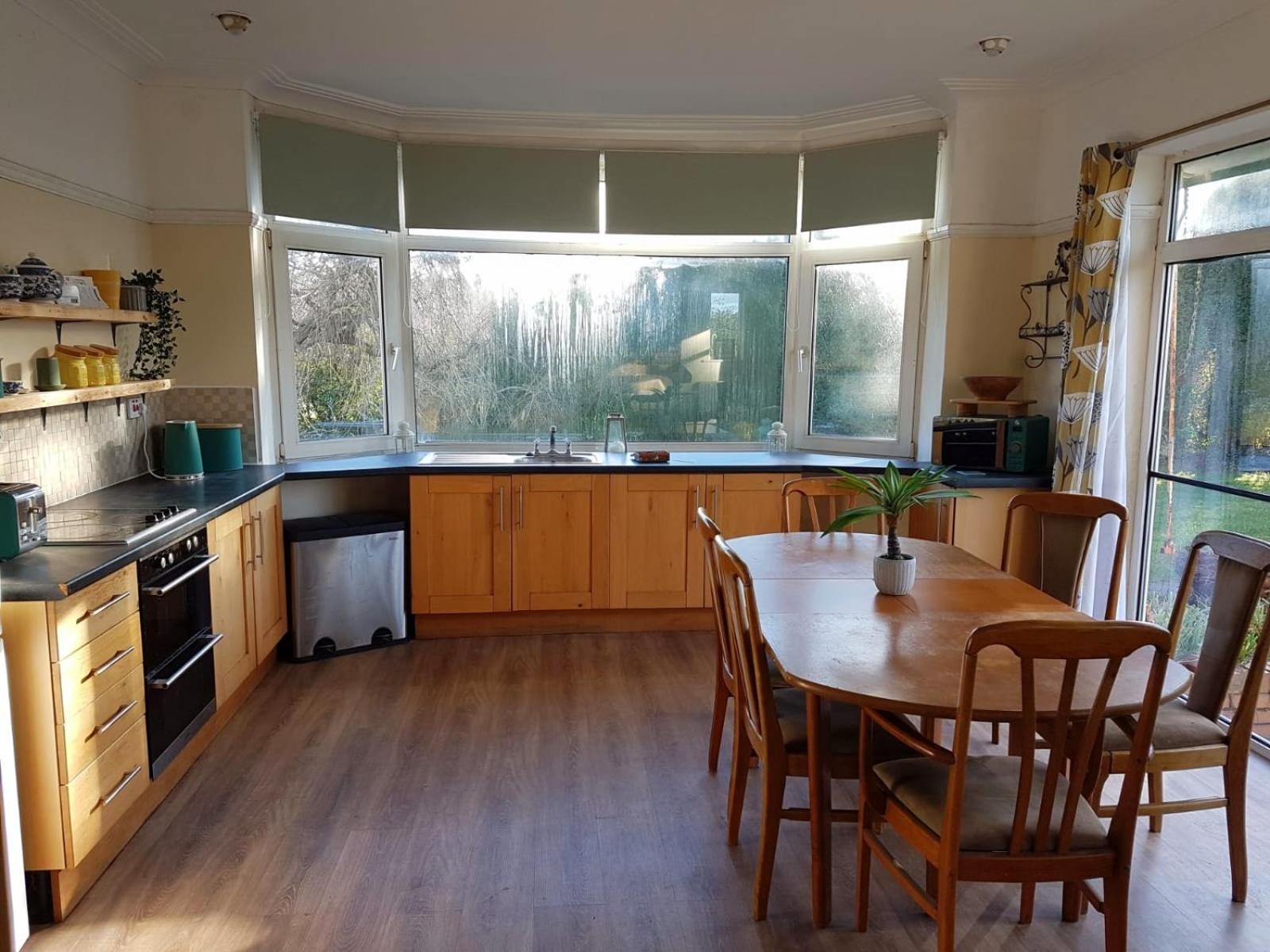 4 Bedroom Country Home Bristol Eksteriør bilde