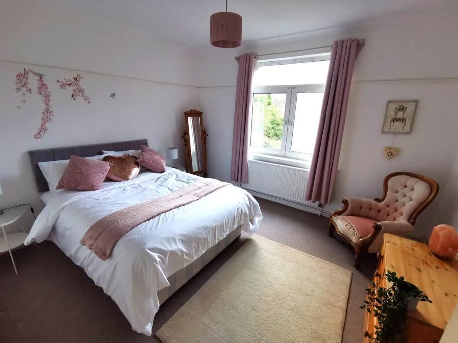 4 Bedroom Country Home Bristol Eksteriør bilde