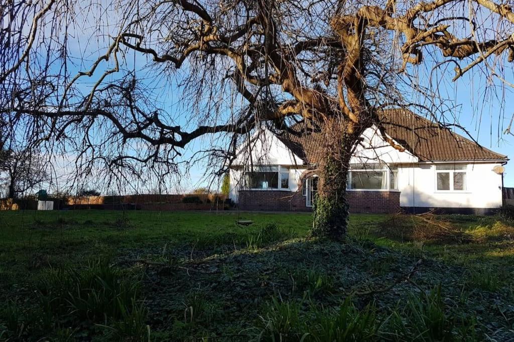 4 Bedroom Country Home Bristol Eksteriør bilde